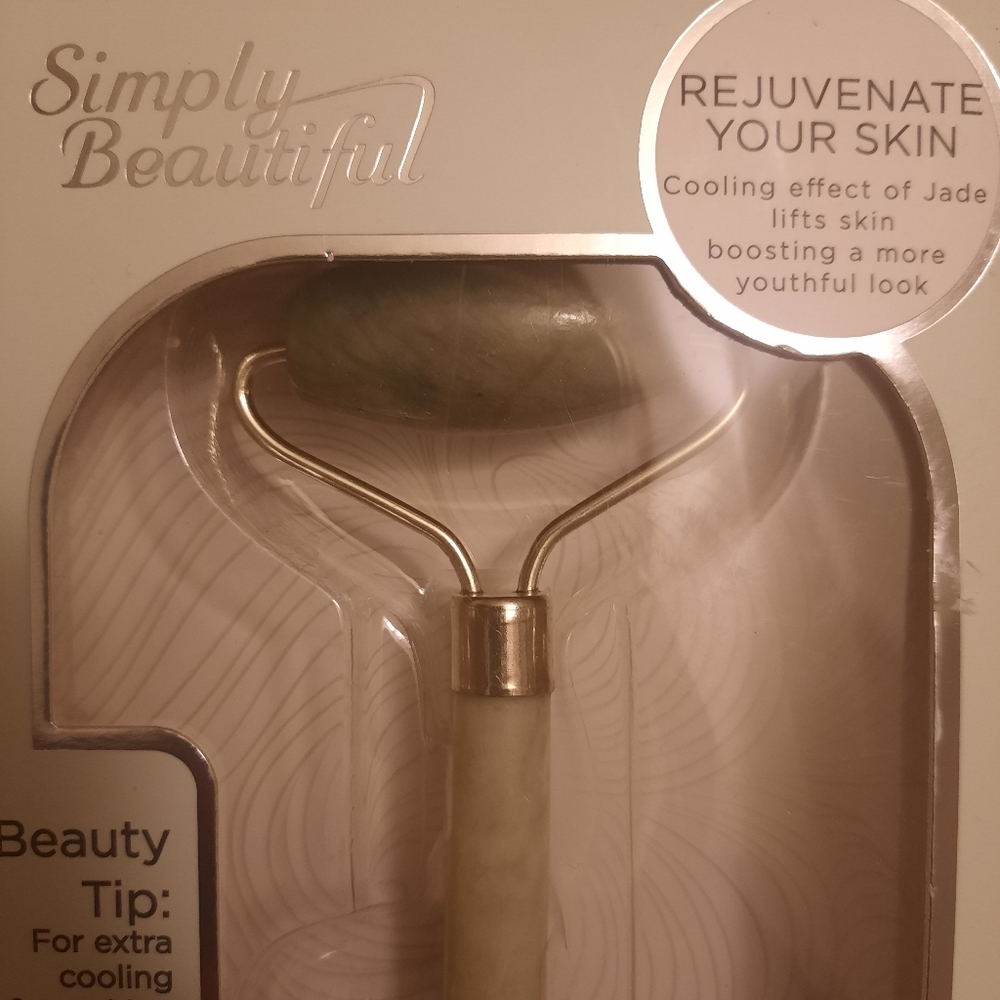 JADE FACIAL ROLLER - Picture 5 of 6